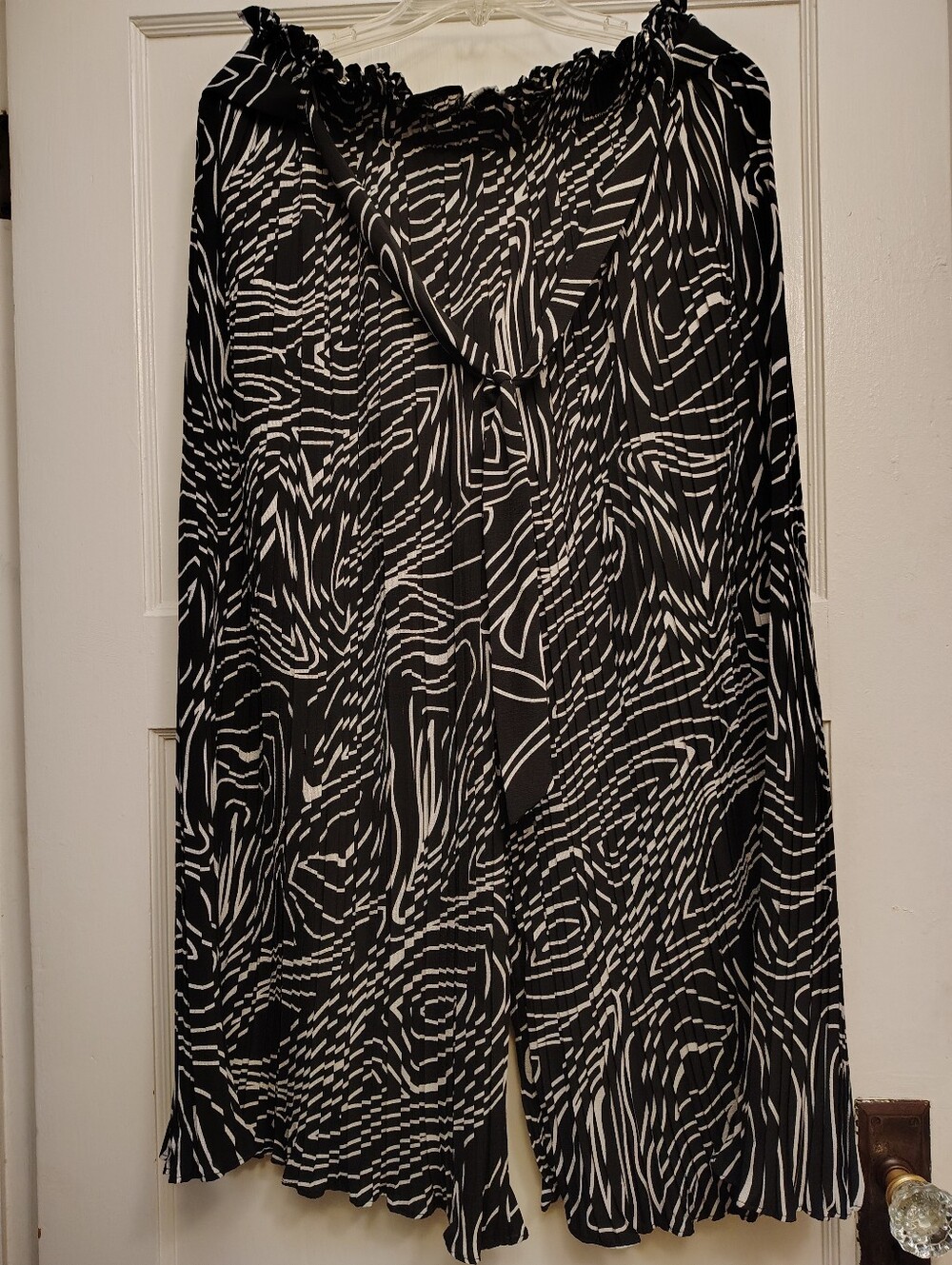 Micro-pleated Wide Leg Pant XL